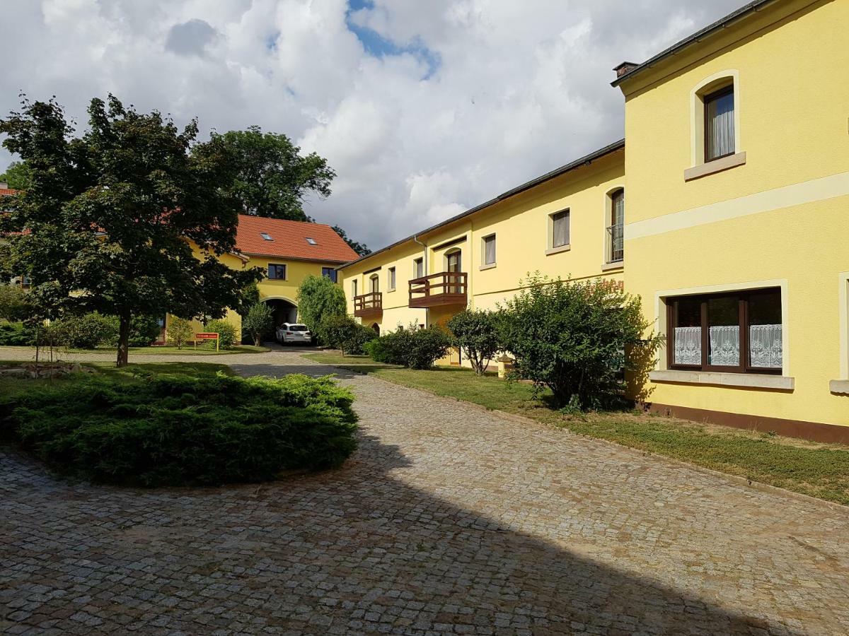 Apartamento Baerchenhof Priestewitz Exterior foto